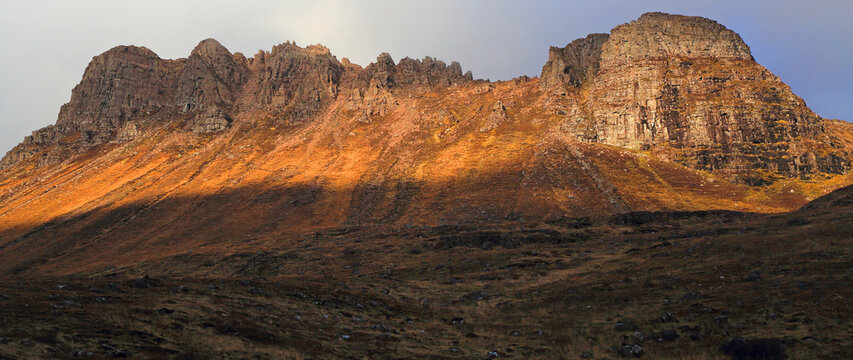 Stac Pollaidh, summit profile, Assynt, Scotland, UK
