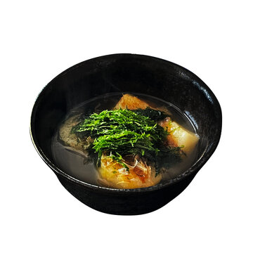 青のり雑煮 1杯の切り抜き。里芋や焼いた角餅にたっぷりの青海苔をのせた静岡県の伝統的な郷土料理・お正月フード素材 俯瞰