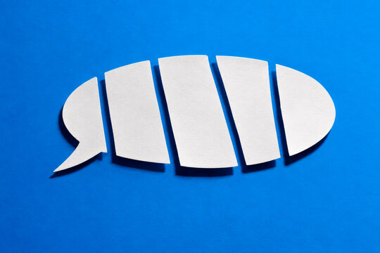 a broken speech balloon for stutter