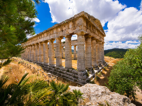Italy, Sicily, Catafalmi, Temple complex of the Elymians of Segesta