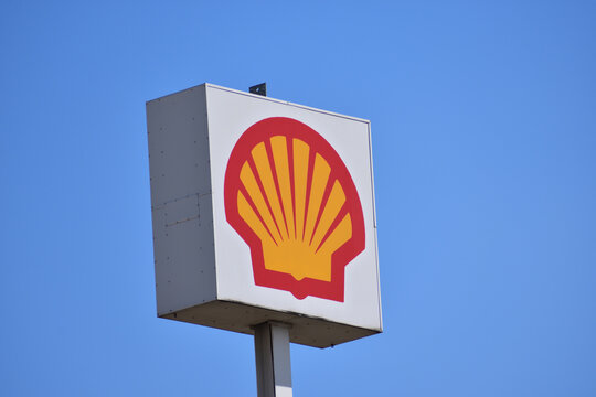 Shell gas station with emblem, logo, signage on a pole. WARSAW, POLAND - APRIL 18, 2026