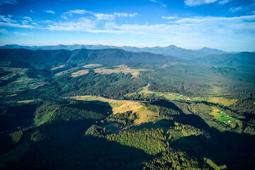 Naklejka premium Aerial view of mountain hills