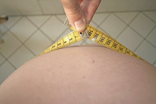 Measuring the abdominal girth