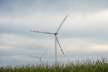 farma wiatrowa, turbiny wiatrowe, elektrownia wiatrowa, energia odnawialna, Polska,  Europa © Adam Schmidt