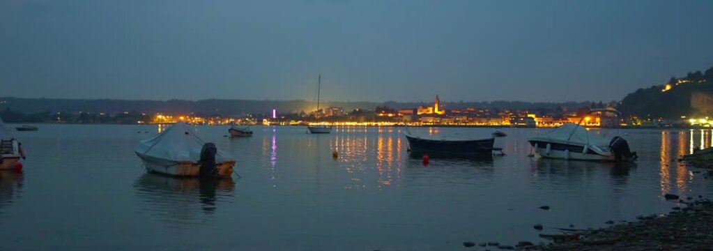  Anamorphic lens - Night scenes in Arona on lake Maggiore Italy
