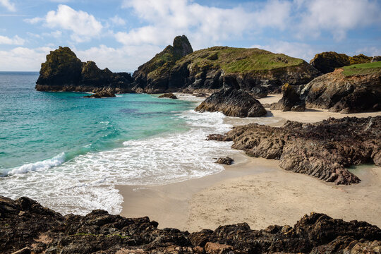 Turquoise waters at Kynance Cove on the Lizard Peninsula, Cornwall