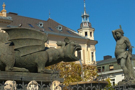 Brunnenfiguren in Klagenfurt