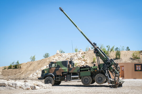Truck mounted howitzer in firing position during a demonstration at a defence trade fair near Paris, France