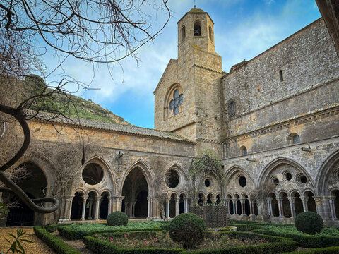 Cloister and its box hedge garden at the Cistercian Fontfroide Abbey near Narbonne, France