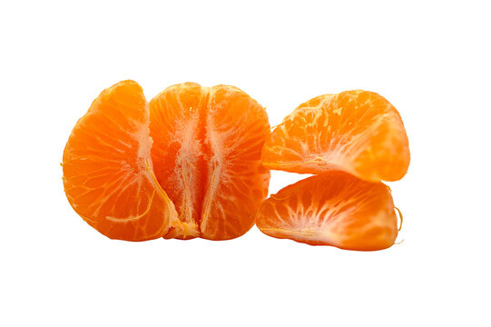 Fresh peeled mandarin segments with white pith, isolated on a transparent background. Bright orange citrus fruit shown close up for healthy food and snack concepts.