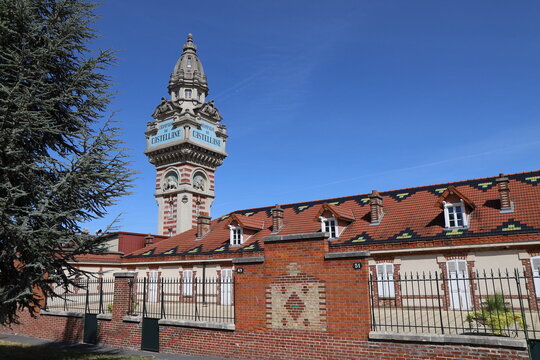 La tour de Castellane, de l'architecte Marius Toudoire, ville d'Epernay, d&eacute;partement de la Marne, France
