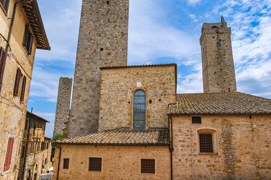R&uuml;ckseite Dom San Gimignano, Toskana, Italien