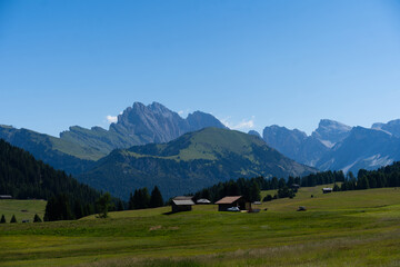 Fototapeta premium Alpe di Siusi at sunny morning sunrise, Dolomites mountains, Italy