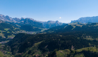 Fototapeta premium Alpe di Siusi at sunny morning sunrise, Dolomites mountains, Italy