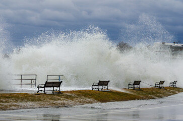 Coastal storm - Nor'easter hitting the north shore of Boston © Harald