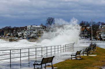 Coastal storm - Nor'easter hitting the north shore of Boston © Harald