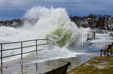 Coastal storm - Nor'easter hitting the north shore of Boston © Harald