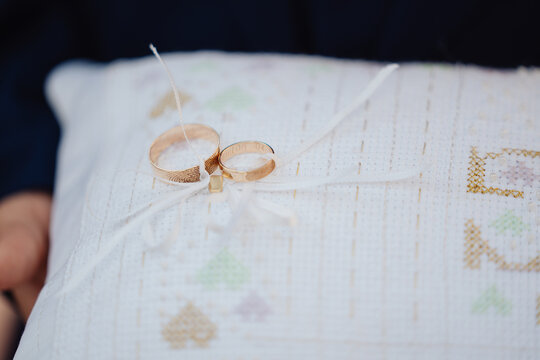 wedding ring