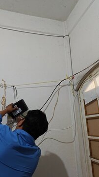 Arranging Ethernet Cable Wires Before RJ45 Connector Crimp   