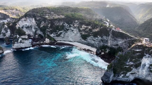 Diamond Beach - Nusa Penida - Drone Clip 24