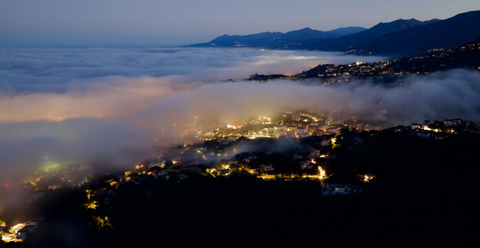 Bastia dans la brume