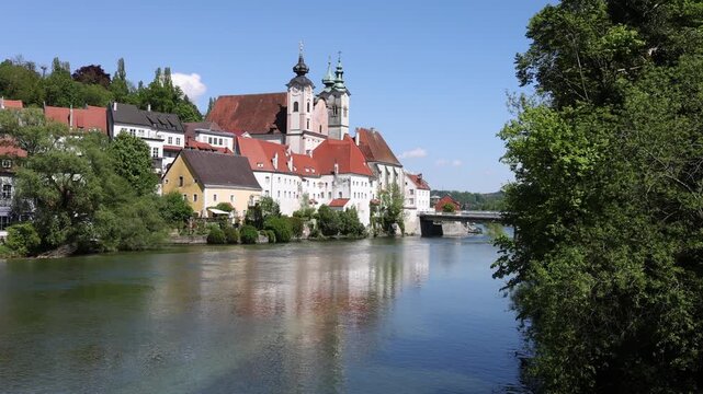 River Enns, B&uuml;rgerspitalskirche and Michaelerkirche, Steyr, Upper Austria, Austria