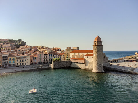 Aerial sunset view of historical town Collioure on the C&ocirc;te Vermeille, in Mediterranean bay, peaceful holiday destination in French Catalonia