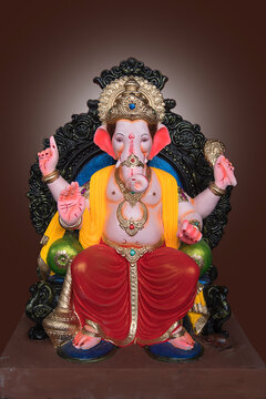 Lord Ganesha or Ganapati Idol, Hindu God, Hindu deity, Ganesh festival, Pune, Maharashtra, India.