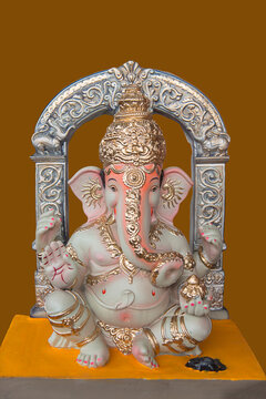 Lord Ganesha or Ganapati Idol, Hindu God, Hindu deity, Ganesh festival, Pune, Maharashtra, India.