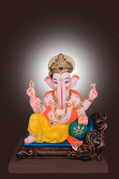 Lord Ganesha or Ganapati Idol, Hindu God, Hindu deity, Ganesh festival, Pune, Maharashtra, India.