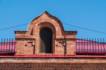 Fragment of a 19th century brick wall © Dmitrii Potashkin