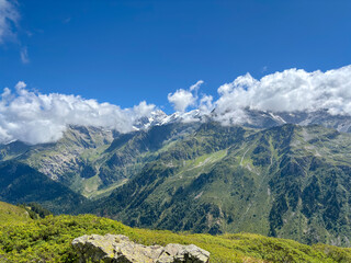 Fototapeta premium Clear summer view of Mont Blanc from alpine slopes, France