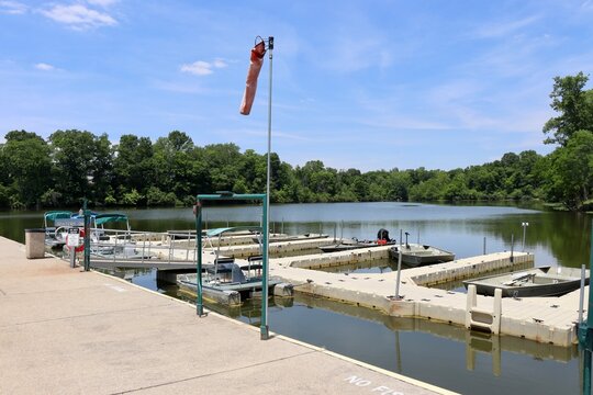 The docks at the lake on a sunny day.