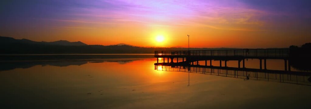  Anamorphic Lens - Landscape at dawn on Lake Varese