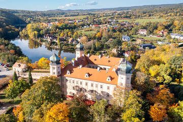 baroque castle Mnisek pod Brdy, Central Bohemian region, Czech republic © Michaela Jílková