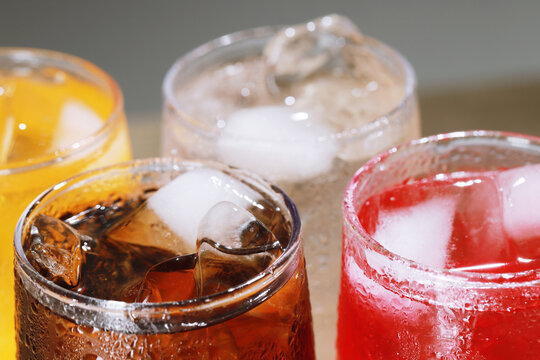 Soft drinks and fruit juice mixed with soda high in sugar have a negative effect on physical health