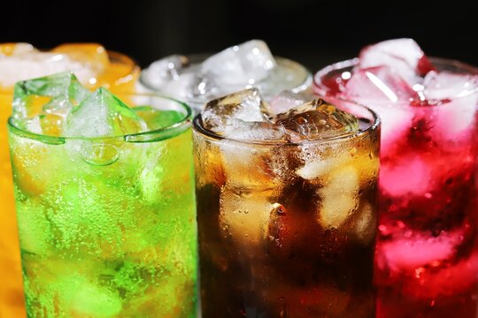 Soft drinks and fruit juice mixed with soda high in sugar have a negative effect on physical health