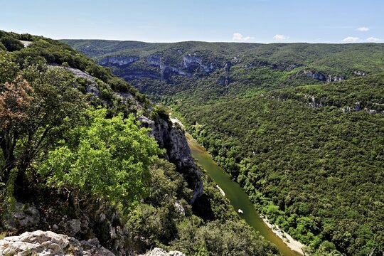 Ard&egrave;che River, Ard&egrave;che Gorge, Gorges de l'Ard&egrave;che, Vallon-Pont-d'Arc, Rh&ocirc;ne-Alpes, France