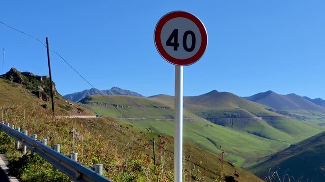 Winding Highland Road, Duku Highway, Xinjiang Province, China, Asia