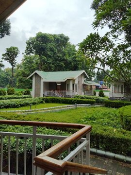 A tea garden bunglow for leasure 