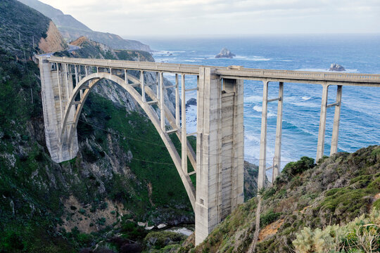 Bixby creek bridge spanning a coastal canyon along California's