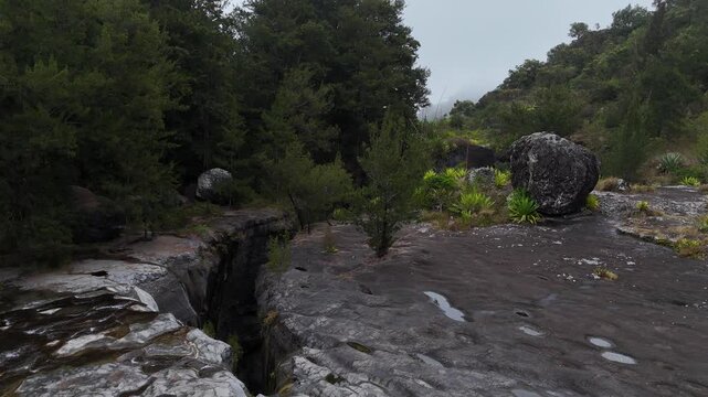 La cascade des Trois Roches sur l'ile de la R&eacute;union