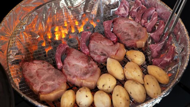 Barbecue overflowing with appetizing, succulent juices_02