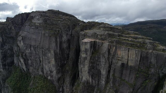 Flying arround stunning stone of Preikestolen.