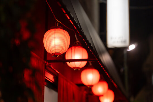 赤提灯　居酒屋