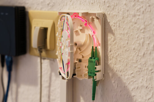 Glasfaseranschluss f&uuml;r schnelles Internet in der Wohnung
