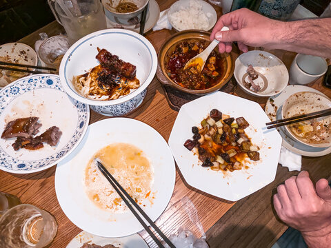 Ending a chinese dinner with many delicious leftovers