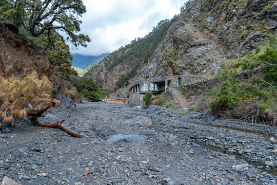 Wanderung zur Cascada de los Colores in der Caldera de Taburiente, La Palma, Kanarische Inseln, Spanien