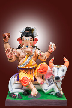Lord Ganesha or Ganapati Idol, Hindu God, Hindu deity, Ganesh festival, Pune, Maharashtra, India.