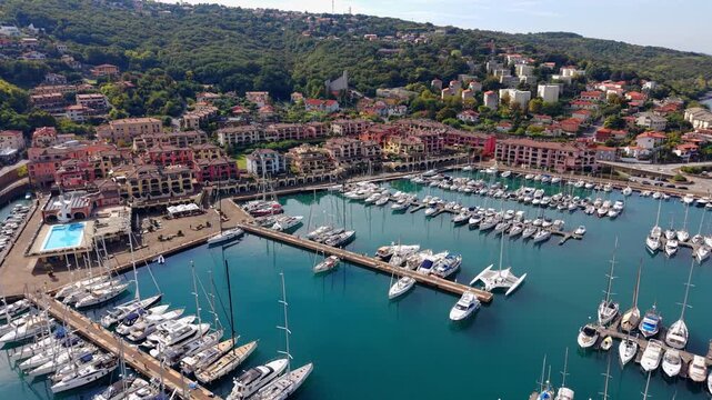 Vista aerea del porto turistico di Porto San Rocco a Muggia, Trieste